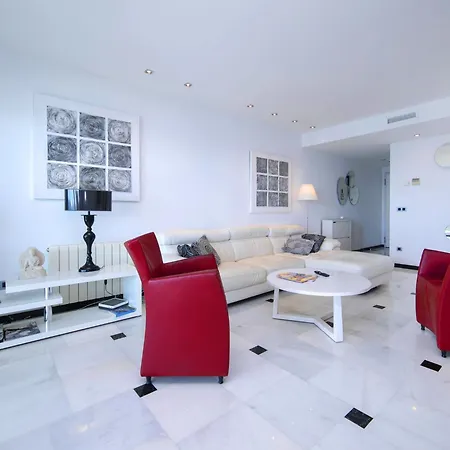 Cap-negret By Interhome * 알테아